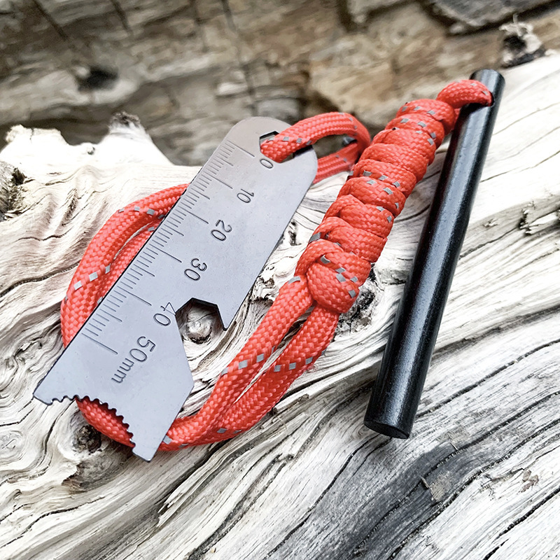 Ferro Rod Striker - New Outdoor Survival Fire Starter Multifunctional