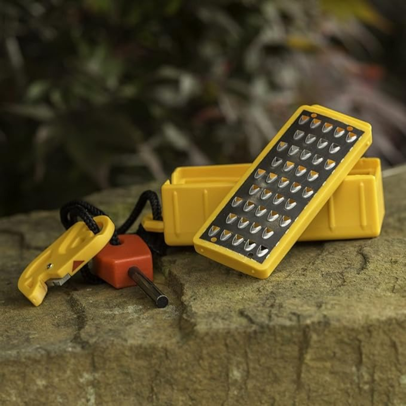 Ferro Rod Striker - Lightweight Tinder Maker with Fire Starter:
